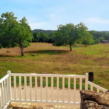 Maison Charmante Avec Piscine A