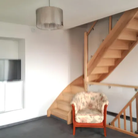 Maison Charmante Avec Piscine A Loupiac (Lot)